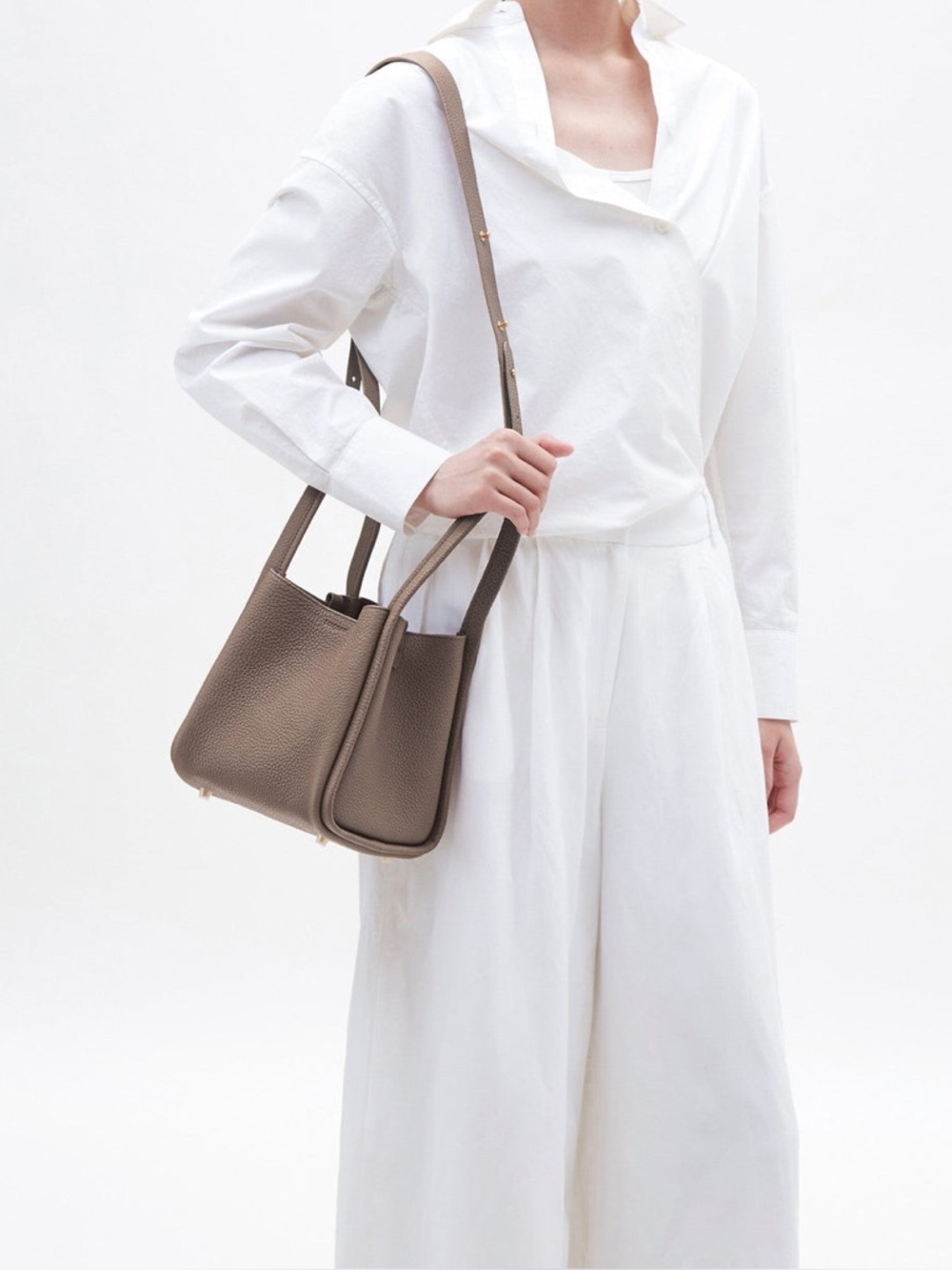Songmont Beige Pebbled Leather Crossbody Tote Medium Song Bag